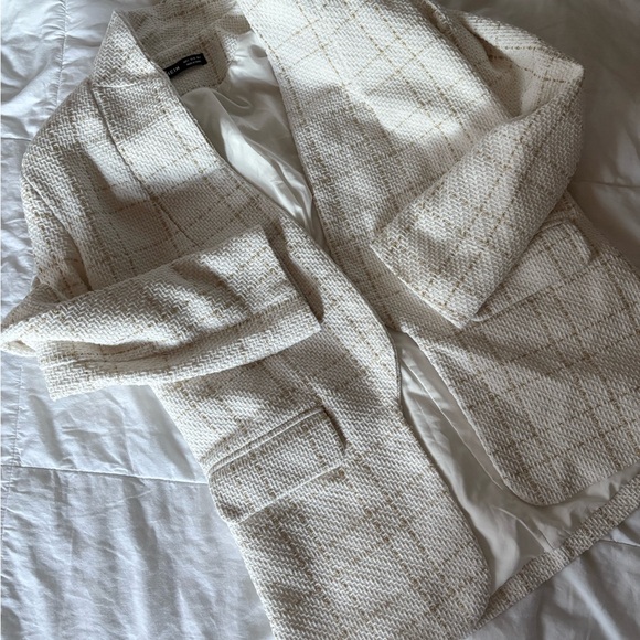 Cream Blazer set - Picture 5 of 5